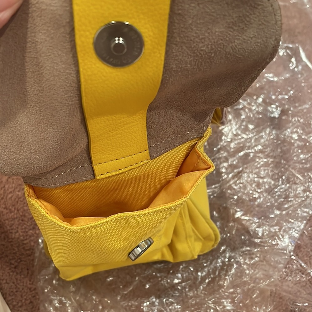 Yellow Duffle STRAIGHT DOWN brand zipper closer carryall bag gym work carryon - Picture 4 of 9